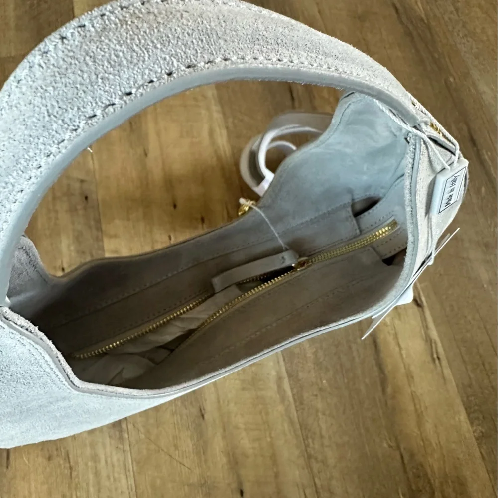 NWT Amerai Linea Moon Bag